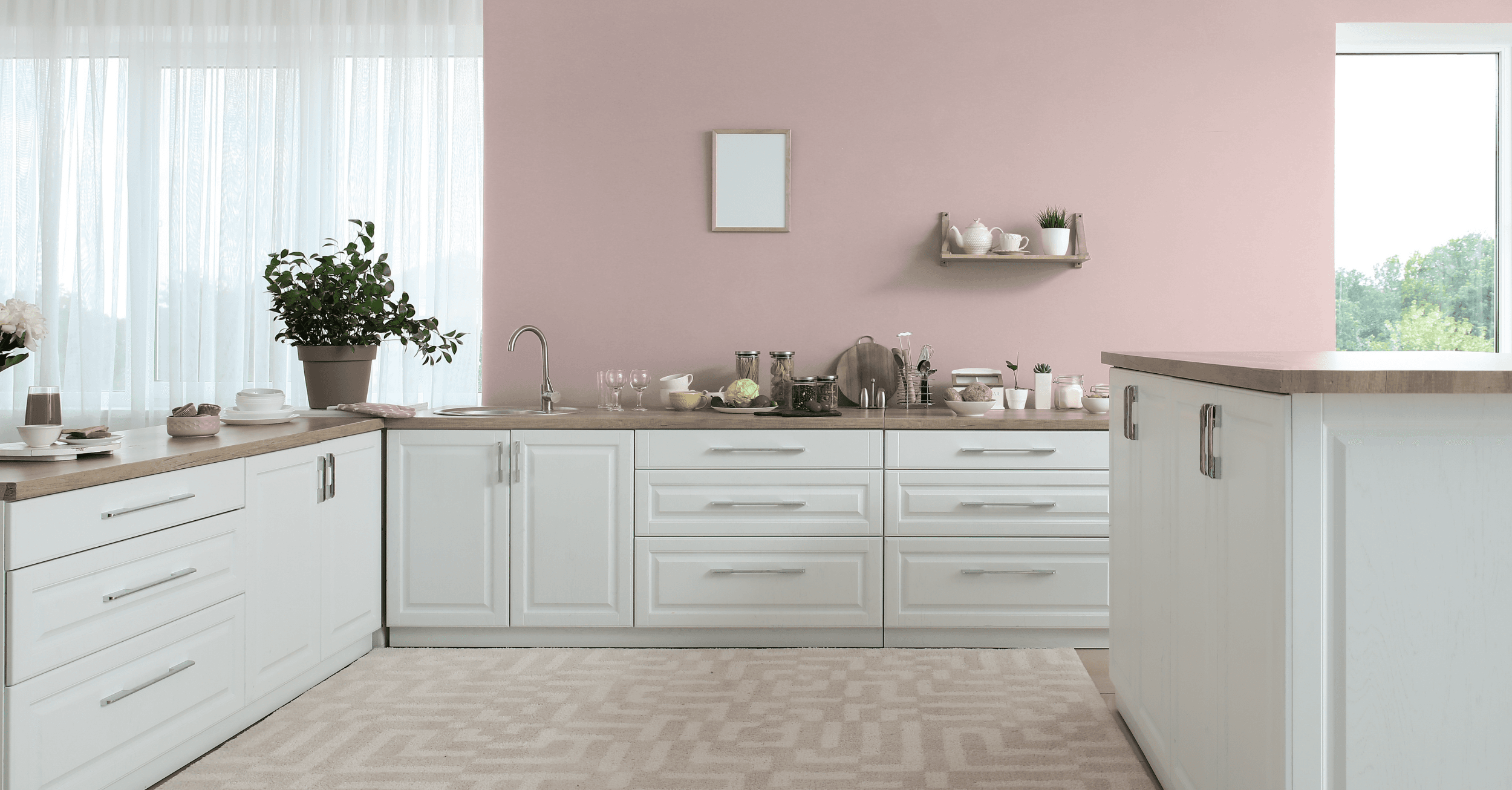 cuisine au mur rose antique