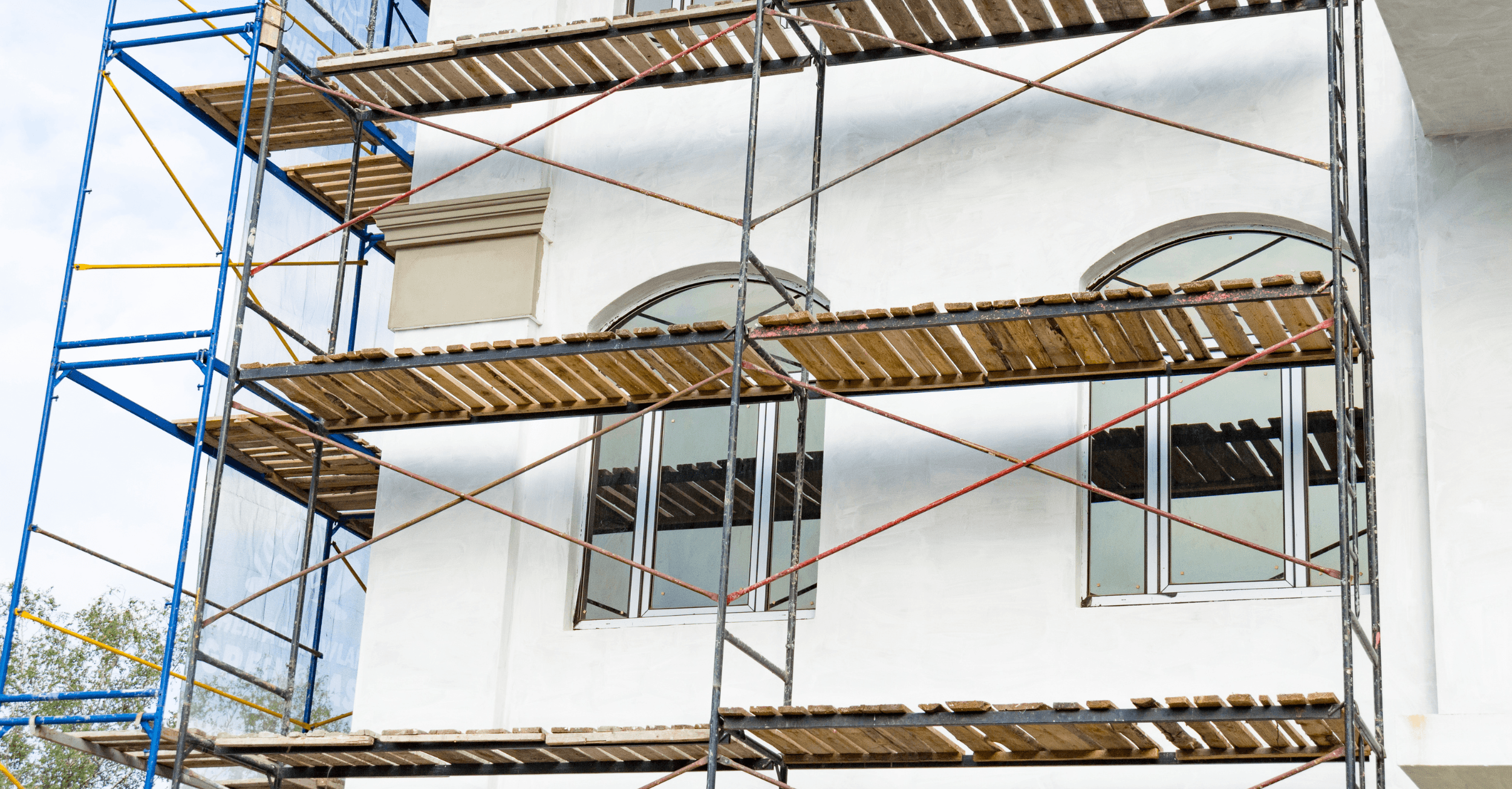 Echafaudage extérieur sur façade&nbsp;